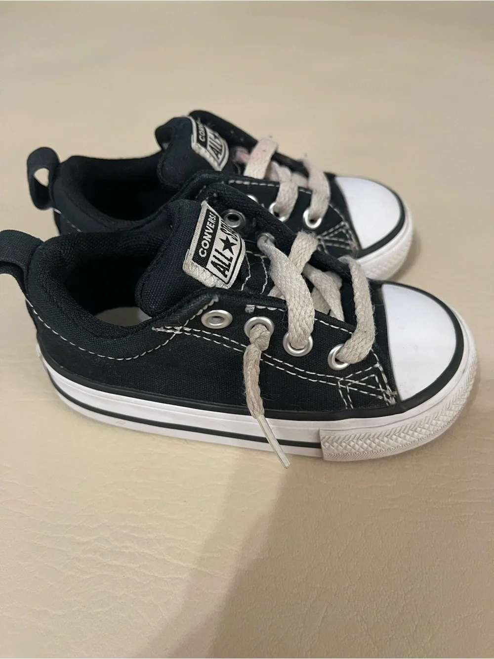 Toddler Converse Black Low Top size 5